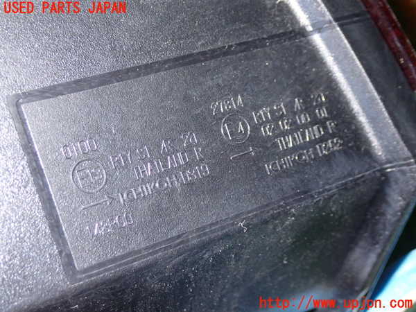 1UPJ-23921530]キックス(RP15)右テールランプ 中古_m0004.jpg