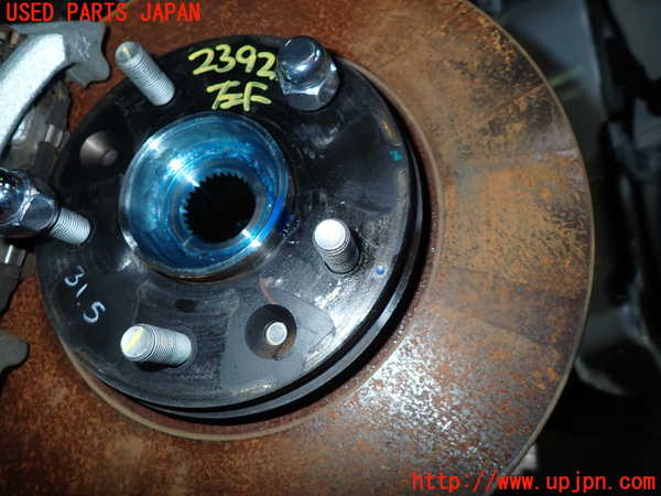 5UPJ-23924295]キックス(RP15)左フロントナックルハブ 中古_m0001.jpg