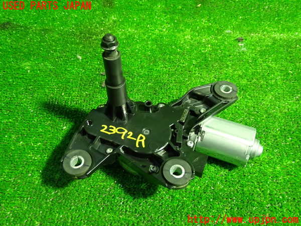 5UPJ-23926775]キックス(RP15)リアワイパーモーター 中古_m0001.jpg
