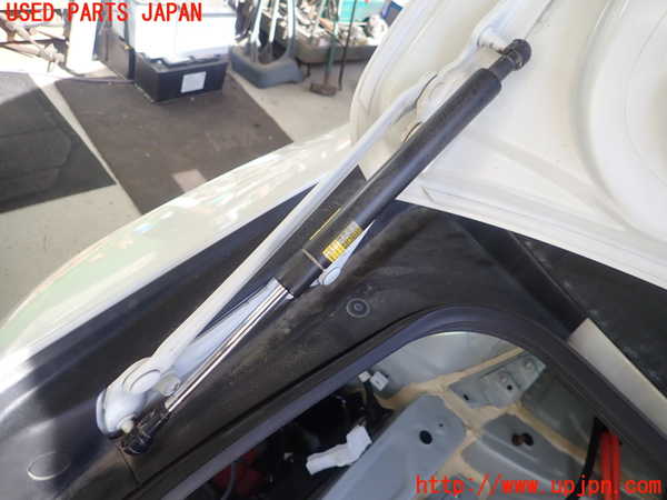 1UPJ-23931506]クラウン アスリート ハイブリッド(AWS210)トランクダンパー 中古_m0002.jpg