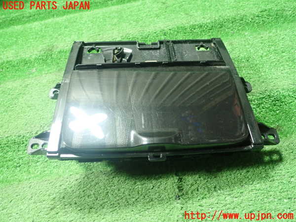 1UPJ-23937841]クラウン アスリート ハイブリッド(AWS210)小物入れ1 中古_m0001.jpg