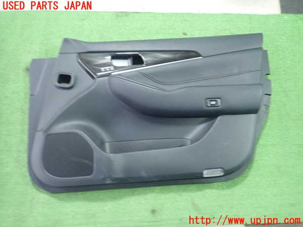 1UPJ-23931234]クラウン アスリート ハイブリッド(AWS210)右前ドア内張り 中古_m0001.jpg