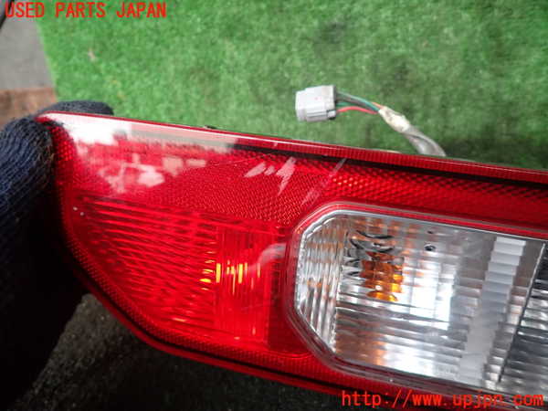 1UPJ-23941536]ジムニー(JB64W)左テールランプ 中古_m0002.jpg