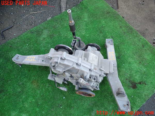 1UPJ-23943300]ジムニー(JB64W)トランスファー 中古_m0002.jpg