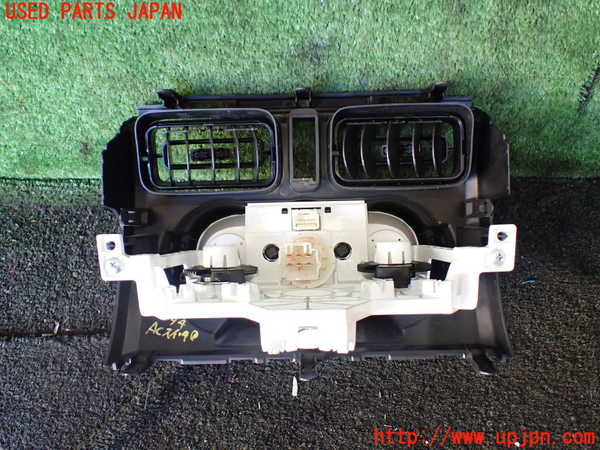5UPJ-23946066]ジムニー(JB64W)エアコンスイッチ1 中古_m0003.jpg