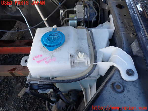 1UPJ-23946791]ジムニー(JB64W)ウォッシャータンク1 中古_m0001.jpg