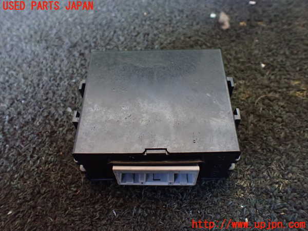 1UPJ-23946146]ジムニー(JB64W)コンピューター1 38885-78R01 中古_m0003.jpg