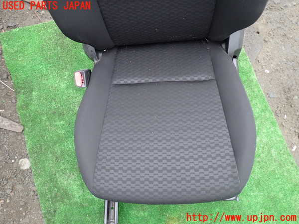 5UPJ-23947065]ジムニー(JB64W)助手席シート 中古_m0003.jpg