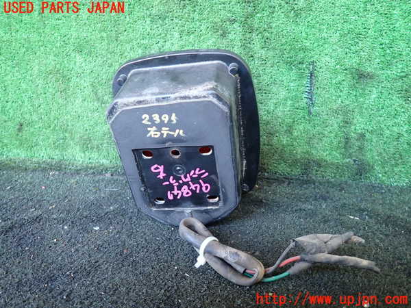 1UPJ-23951530]ジープ・ラングラー(TJ40S)右テールランプ 中古_m0002.jpg