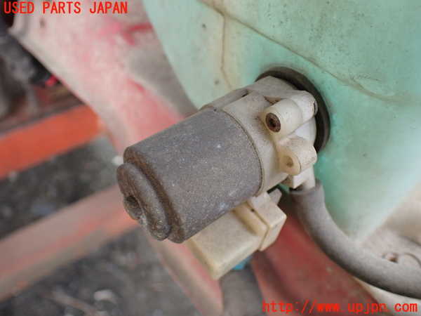1UPJ-23956791]ジープ・ラングラー(TJ40S)ウォッシャータンク1 中古_m0003.jpg