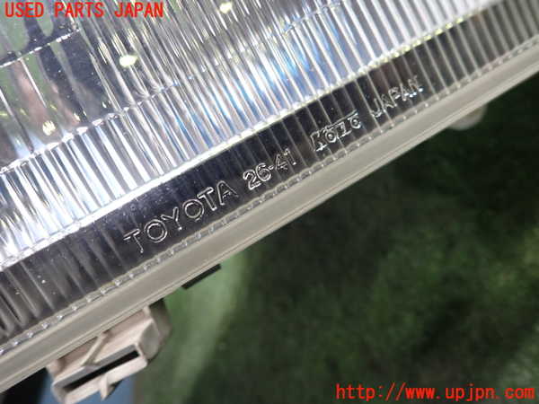 1UPJ-23961132]ハイエースワゴン100系(KZH106G)左ヘッドライト ハロゲン 中古_m0002.jpg