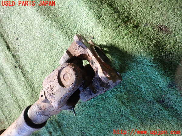 5UPJ-23963410]ハイエースワゴン100系(KZH106G)リアプロペラシャフト 中古_m0003.jpg