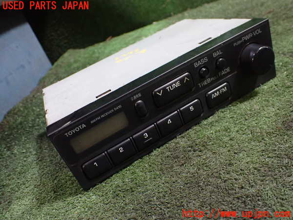 1UPJ-23966470]ハイエースワゴン100系(KZH106G)ラジオ 中古_m0001.jpg