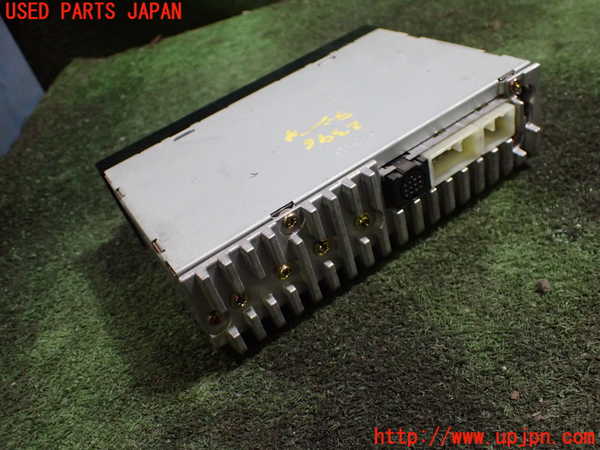 1UPJ-23966470]ハイエースワゴン100系(KZH106G)ラジオ 中古_m0002.jpg