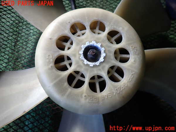 5UPJ-23966836]ハイエースワゴン100系(KZH106G)電動ファン1 中古_m0003.jpg