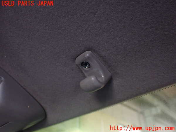 1UPJ-23967625]ハイエースワゴン100系(KZH106G)室内サンバイザー右側 中古_m0003.jpg
