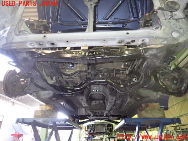 5UPJ-23985285]シビック フェリオ(ES1)フロントメンバー 中古_m0001.jpg