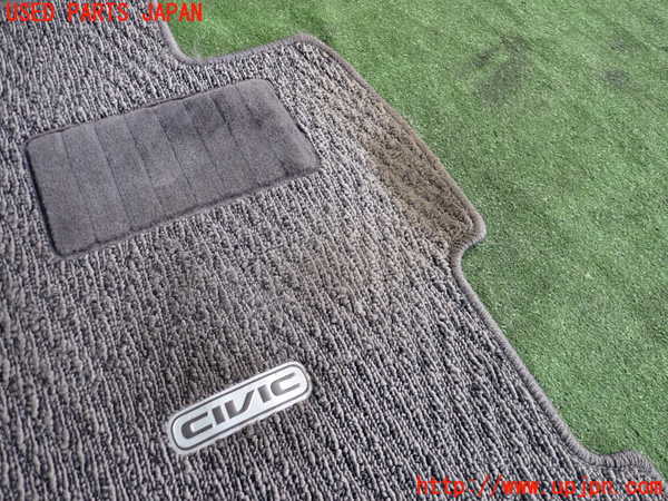 5UPJ-23987800]シビック フェリオ(ES1)フロアマット 中古_m0002.jpg