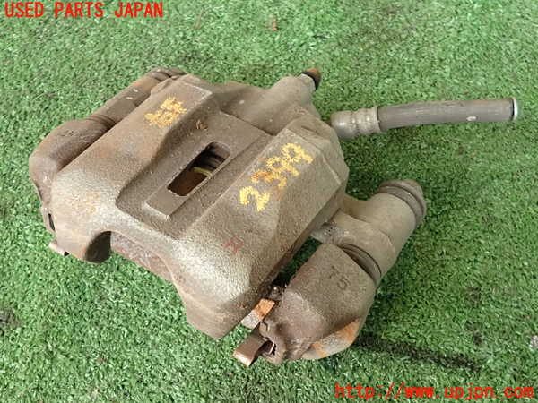2UPJ-23994080]ジムニー(JB64W)右フロントキャリパー 中古_m0001.jpg
