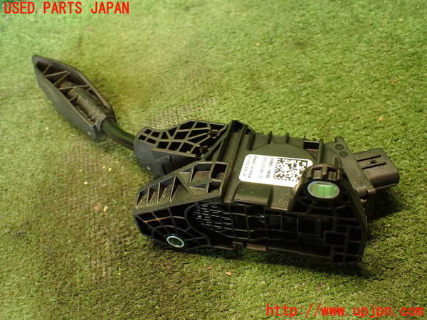 2UPJ-23996382]ジムニー(JB64W)センサー2 (アクセル) 中古_m0003.jpg
