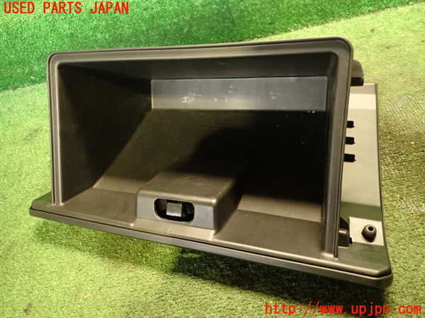 2UPJ-23997516]ジムニー(JB64W)グローブボックス1 中古_m0003.jpg