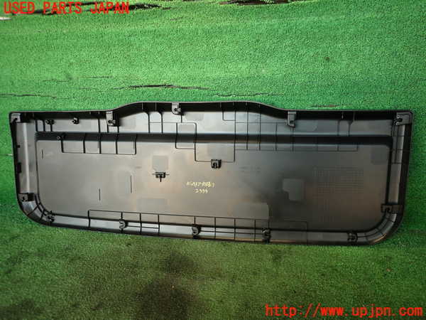2UPJ-23991578]ジムニー(JB64W)バックドア内張り 中古_m0004.jpg