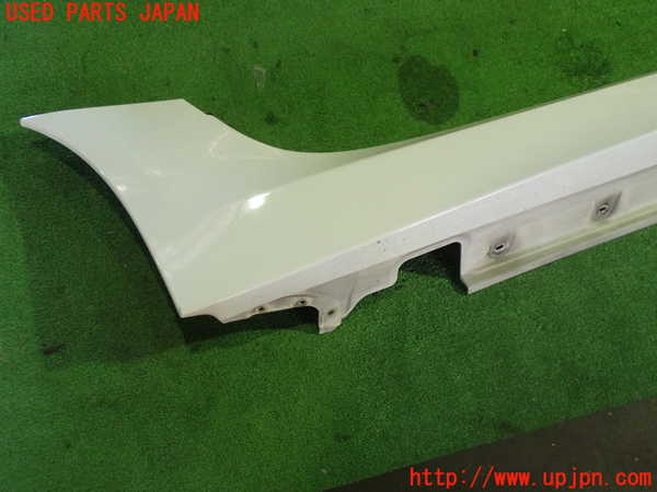 1UPJ-24001390]BMW Z4 ロードスター(BT22 E85)右サイドステップ 中古_m0002.jpg