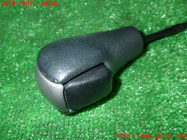 5UPJ-24007570]BMW Z4 ロードスター(BT22 E85)シフトノブ 中古_m0004.jpg