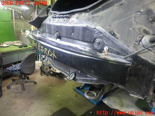 5UPJ-24011614]VW ニュービートルカブリオレ(1YAZJ)リアバンパーホースメント 中古_m0002.jpg