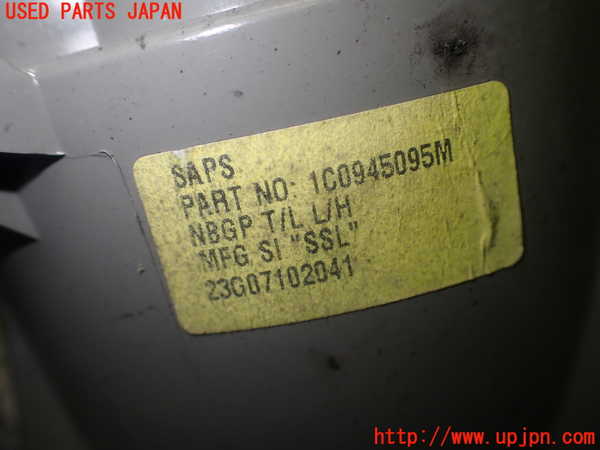 1UPJ-24011536]VW ニュービートルカブリオレ(1YAZJ)左テールランプ ジャンク部品取り_m0004.jpg