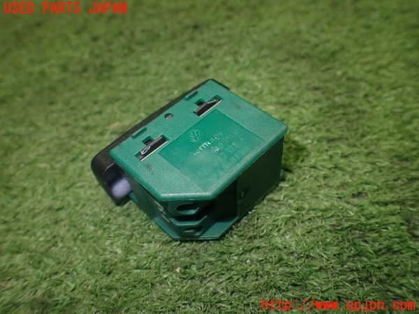 1UPJ-24016309]VW ニュービートルカブリオレ(1YAZJ)スイッチ4 (ドア) 中古_m0003.jpg
