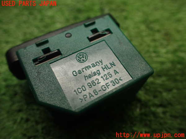 1UPJ-24016309]VW ニュービートルカブリオレ(1YAZJ)スイッチ4 (ドア) 中古_m0004.jpg