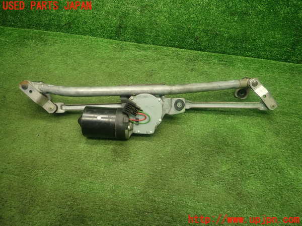 5UPJ-24016770]VW ニュービートルカブリオレ(1YAZJ)フロントワイパーモーター 中古_m0002.jpg