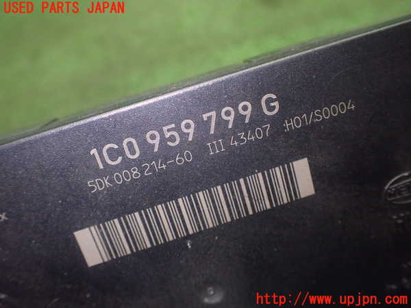 1UPJ-24016146]VW ニュービートルカブリオレ(1YAZJ)コンピューター1 (1C0 959 799 G) 中古_m0003.jpg