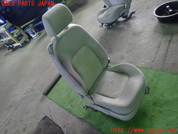 1UPJ-24017035]VW ニュービートルカブリオレ(1YAZJ)運転席シート 中古_m0001.jpg