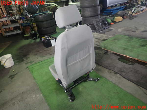 1UPJ-24017035]VW ニュービートルカブリオレ(1YAZJ)運転席シート 中古_m0004.jpg