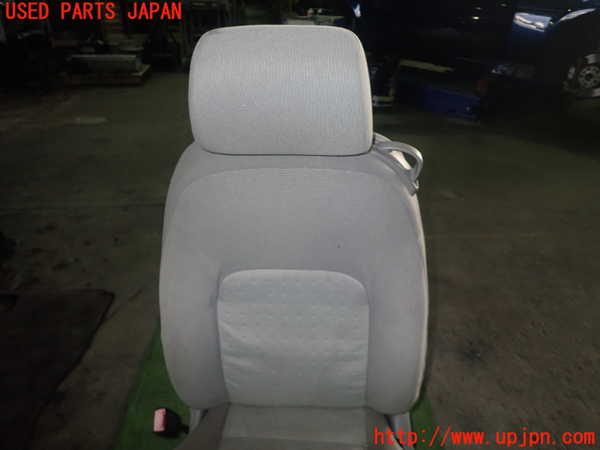 5UPJ-24017065]VW ニュービートルカブリオレ(1YAZJ)助手席シート 中古_m0003.jpg