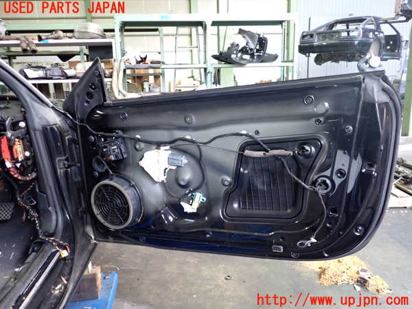 2UPJ-24021230]アウディ・A5 カブリオレ(8FCALF)右ドア (43R-00082 M40A) 中古_m0004.jpg