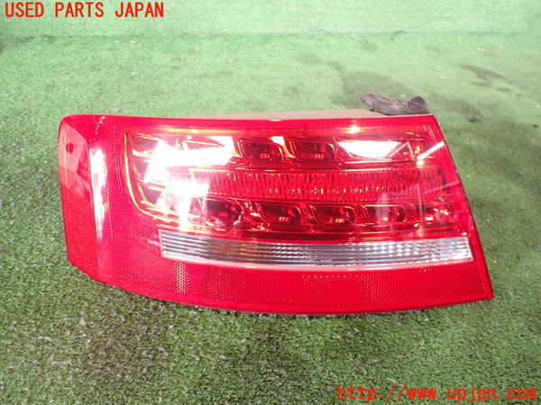 2UPJ-24021536]アウディ・A5 カブリオレ(8FCALF)左テールランプ 中古_m0001.jpg
