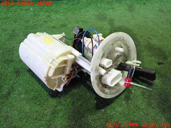 2UPJ-24022510]アウディ・A5 カブリオレ(8FCALF)燃料ポンプ 中古_m0001.jpg