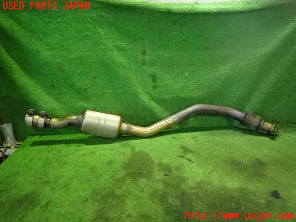 2UPJ-24022632]アウディ・A5 カブリオレ(8FCALF)フロントパイプ2 中古_m0001.jpg