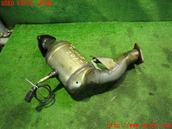 2UPJ-24022661]アウディ・A5 カブリオレ(8FCALF)触媒1 中古_m0001.jpg