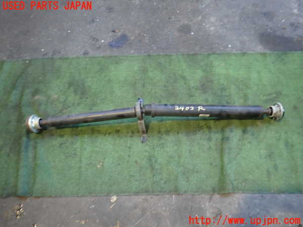 2UPJ-24023410]アウディ・A5 カブリオレ(8FCALF)リアプロペラシャフト 中古_m0001.jpg