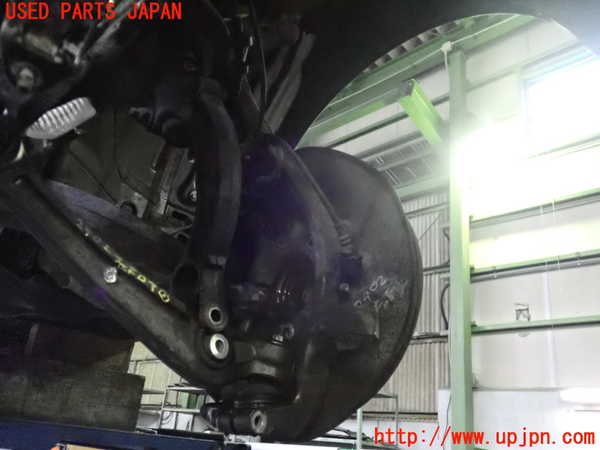 2UPJ-24024295]アウディ・A5 カブリオレ(8FCALF)左フロントナックルハブ 中古_m0001.jpg