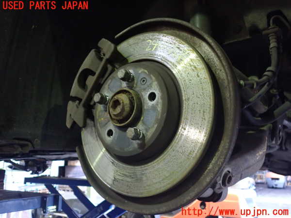 2UPJ-24024305]アウディ・A5 カブリオレ(8FCALF)左リアナックルハブ 中古_m0002.jpg