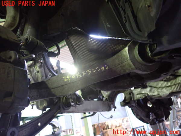 2UPJ-24025320]アウディ・A5 カブリオレ(8FCALF)左フロントテンションロッド 中古_m0001.jpg