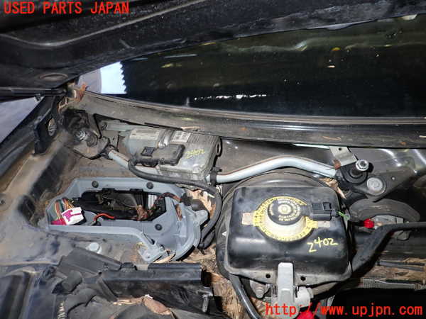 2UPJ-24026770]アウディ・A5 カブリオレ(8FCALF)フロントワイパーモーター 中古_m0001.jpg