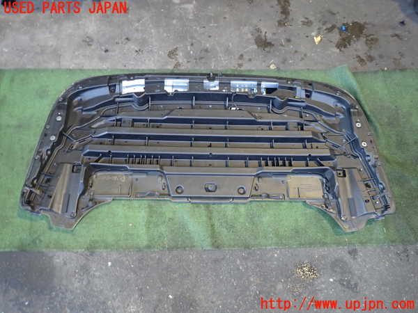 2UPJ-24027761]アウディ・A5 カブリオレ(8FCALF)トノカバー1 中古_m0002.jpg