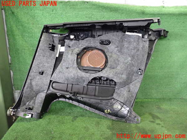 2UPJ-24027680]アウディ・A5 カブリオレ(8FCALF)左リアピラートリム 中古_m0002.jpg