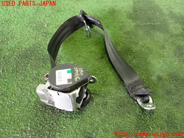 2UPJ-24027155]アウディ・A5 カブリオレ(8FCALF)右2列目シートベルト 中古_m0001.jpg